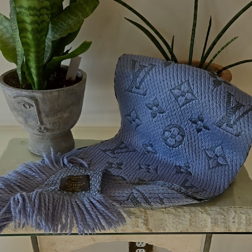 Louis Vuitton Monogram Blue Scarf